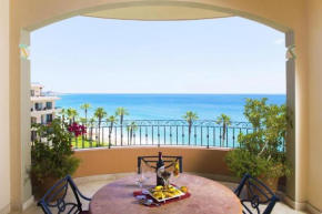 Summer Special! Estancia! 2 Bedroom Condo Private Airport Pickup!!